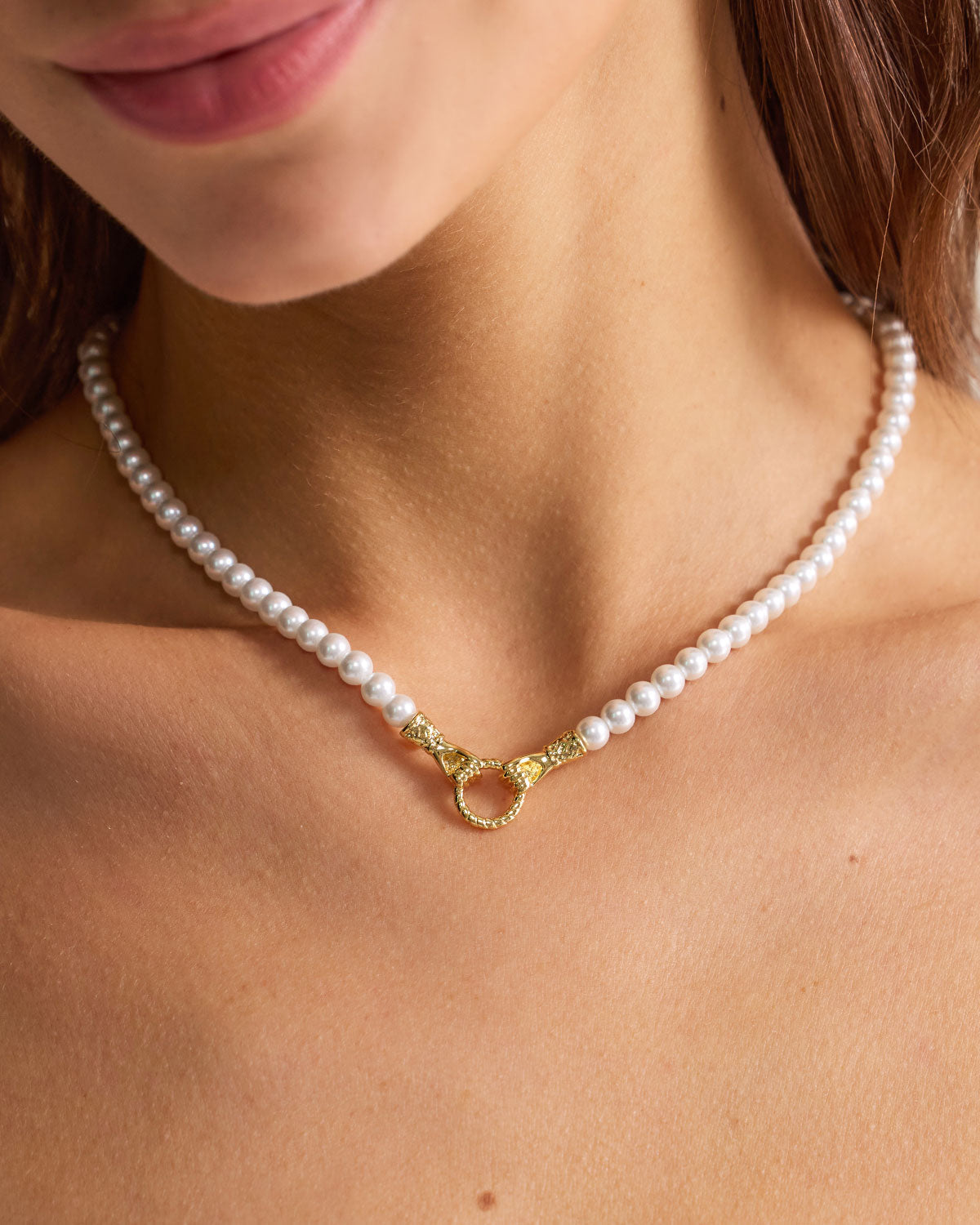 Collar de perlas para clavícula
