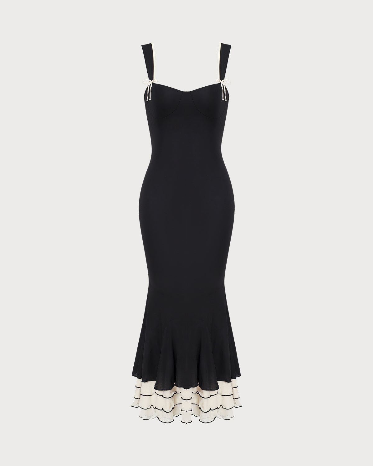 El vestido maxi ajustado con escote corazón negro