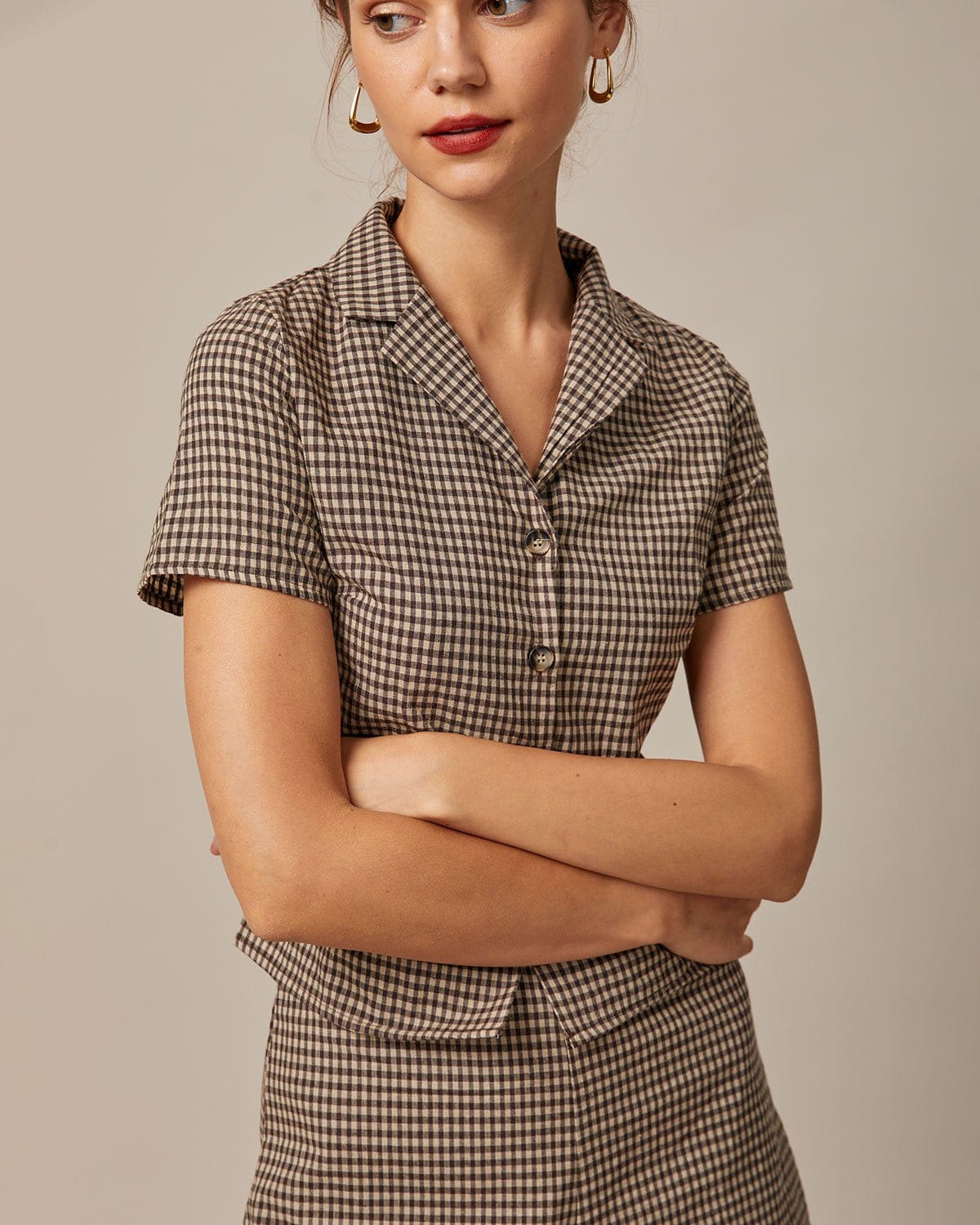 The Brown Lapel Gingham Short Sleeve Blouse