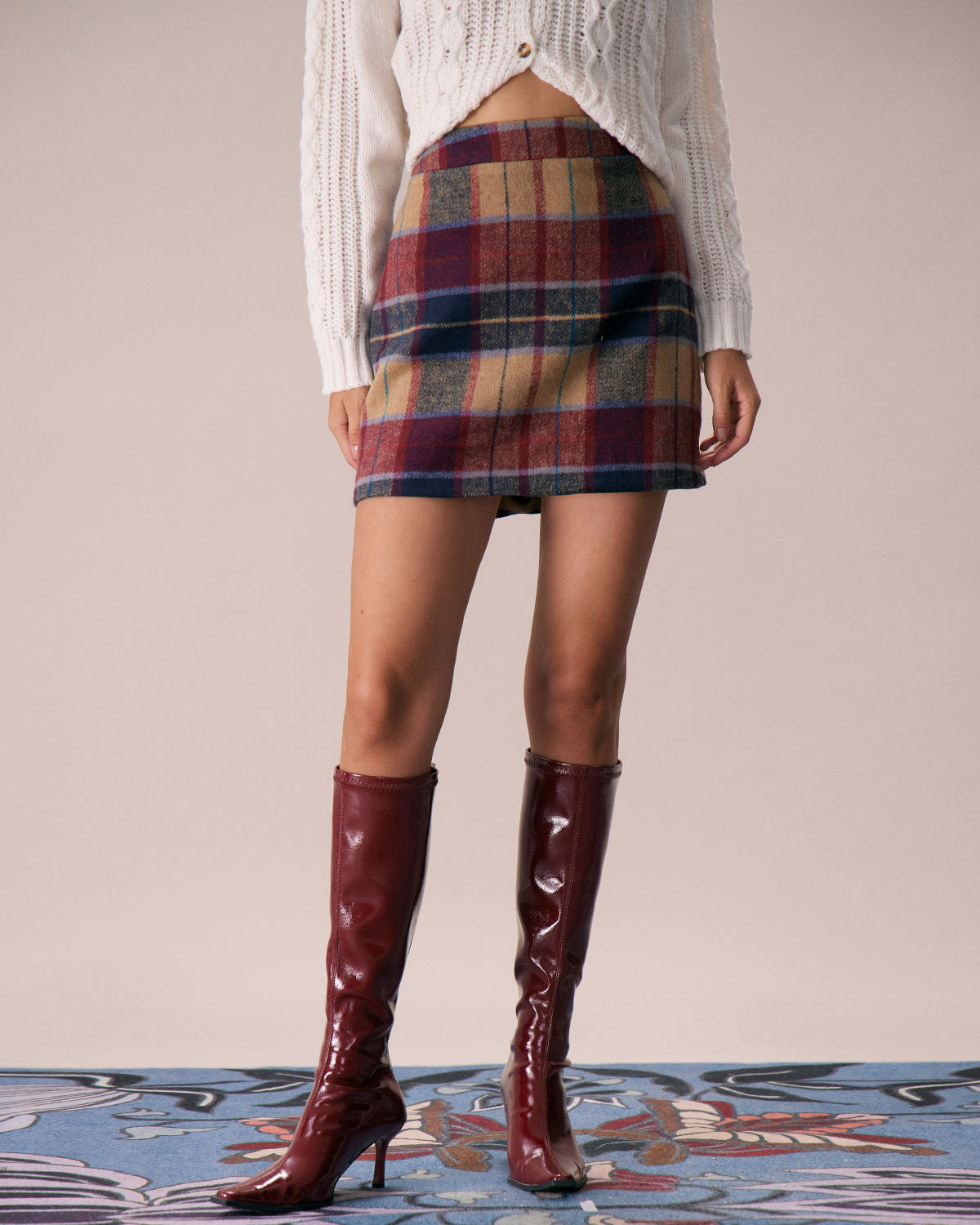 Minifalda de tweed a cuadros rojos con cremallera