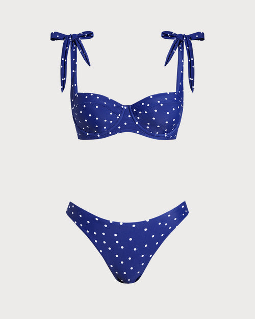 Conjunto de bikini con aros, lunares y lazo azul