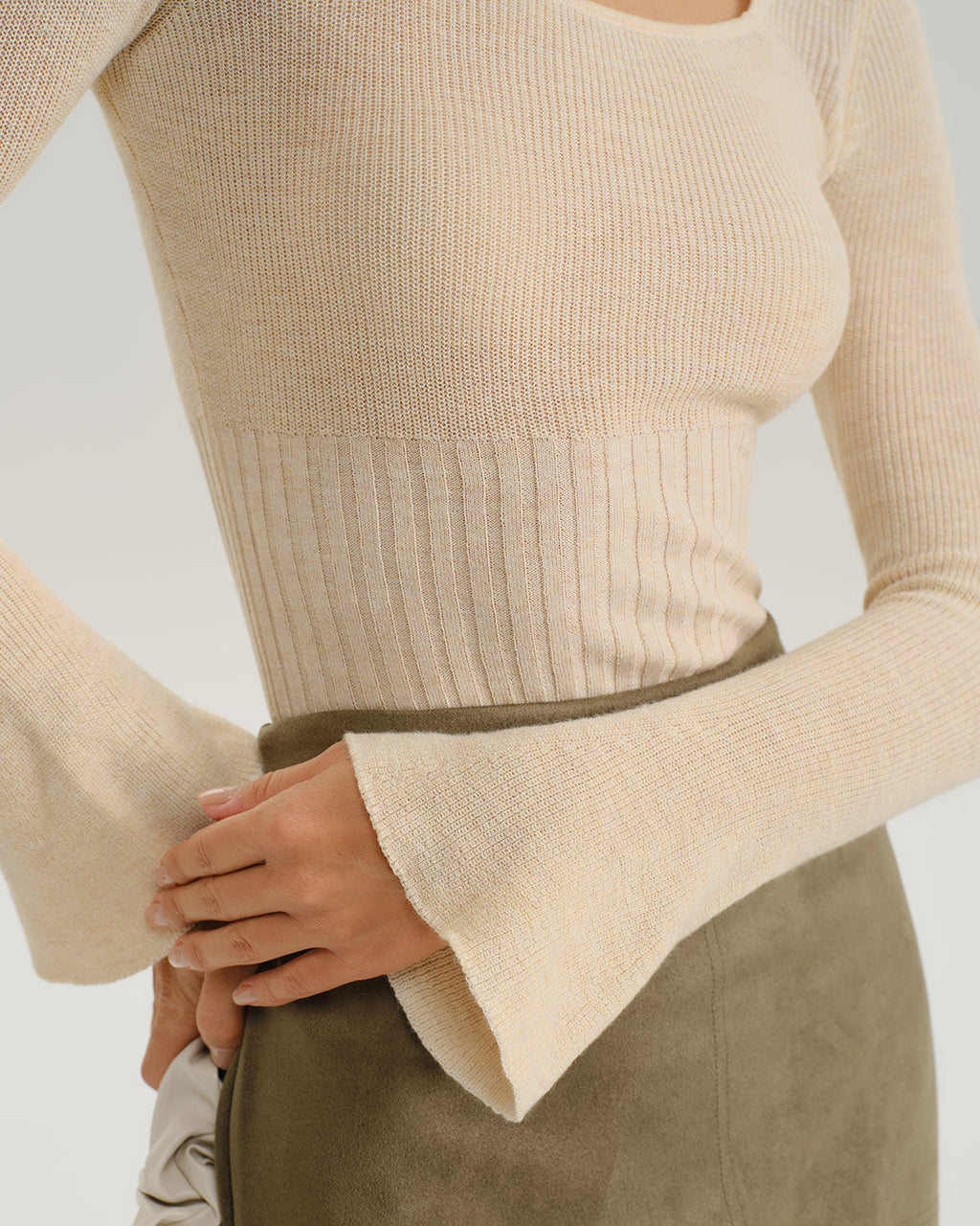 Camiseta de punto de manga acampanada albaricoque