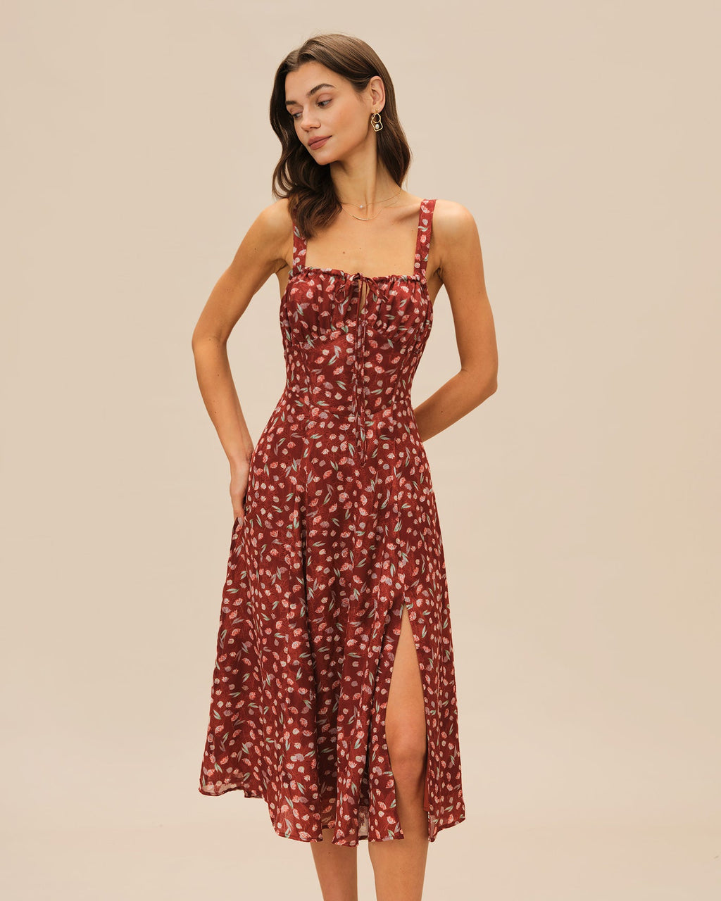 Vestido lencero midi floral rojo vino