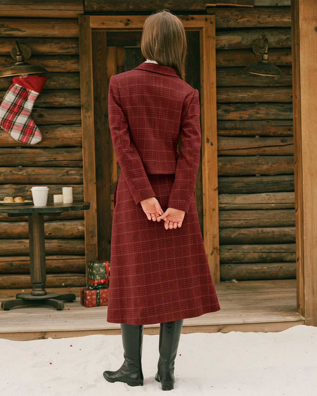 Falda midi evasé de cuadros rojos