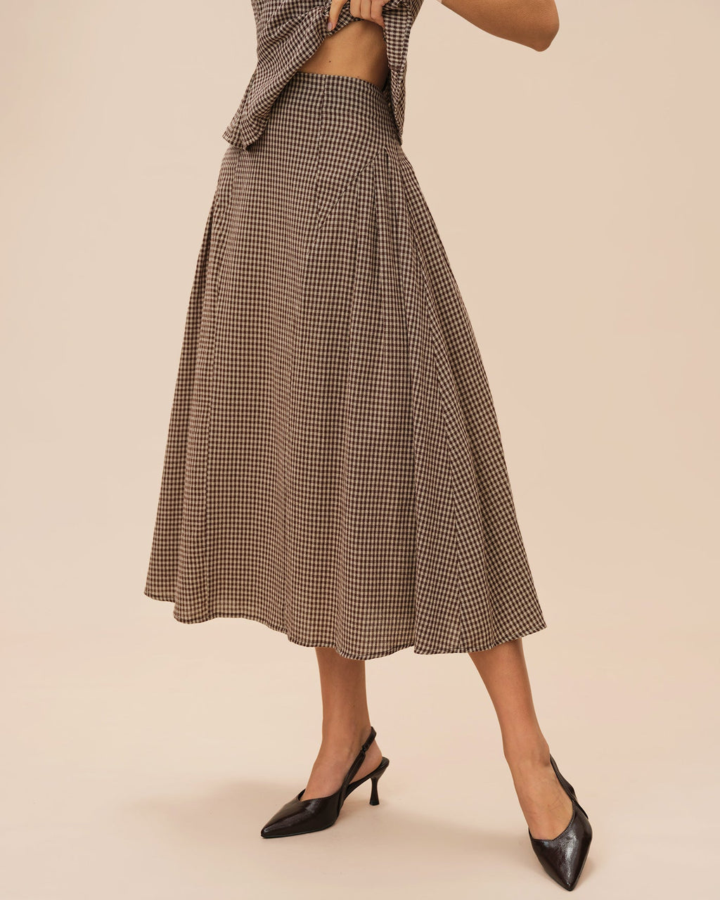 Falda midi de cuadros marrones