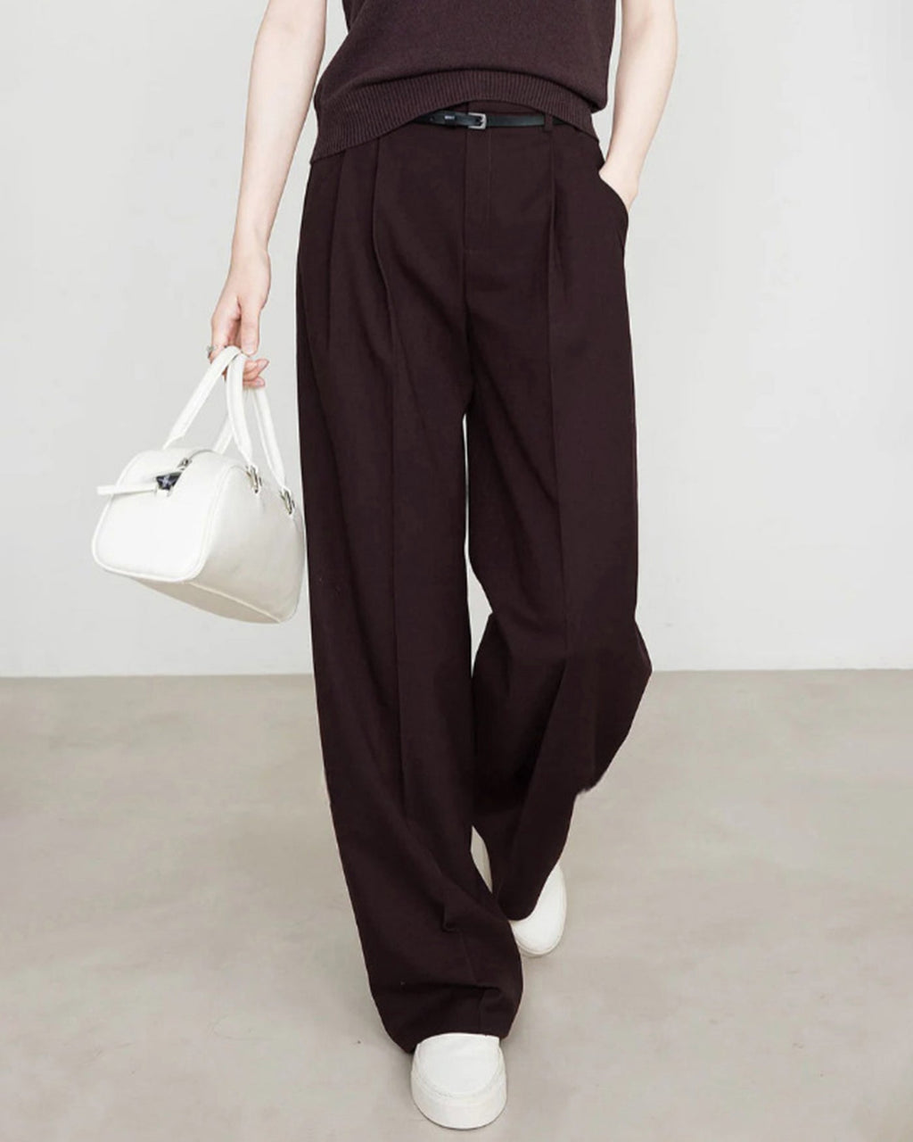 Pantalones casuales rojo oscuro