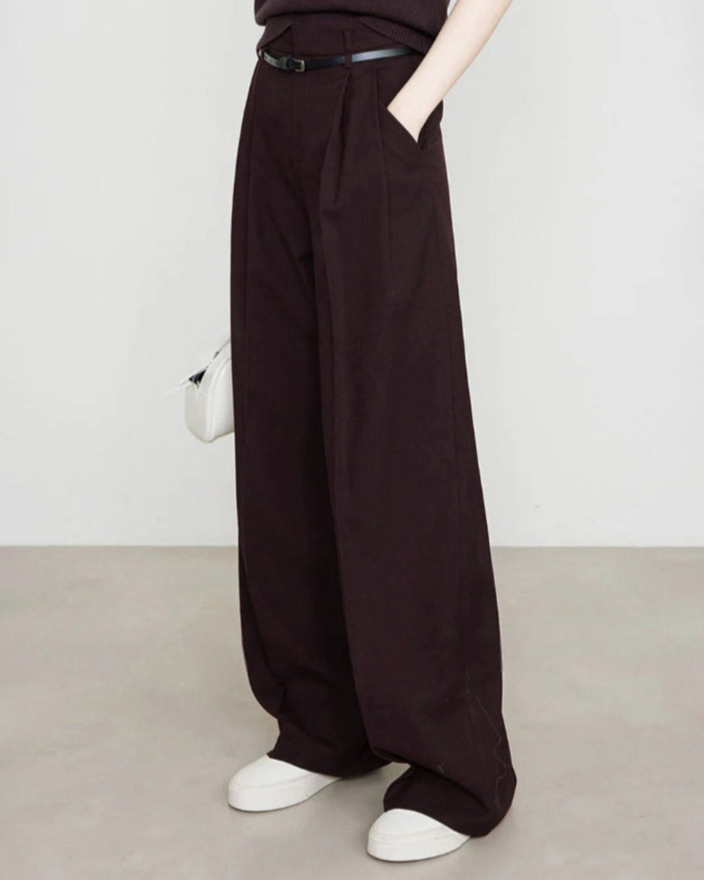 Pantalones casuales rojo oscuro