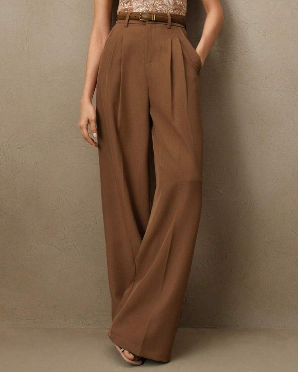 Pantalones Rectos de Talle Natural en Color Caramelo