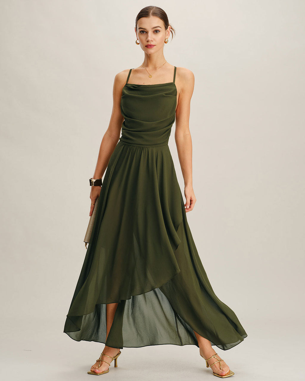 Maxivestido lencero de chifón verde corte en A