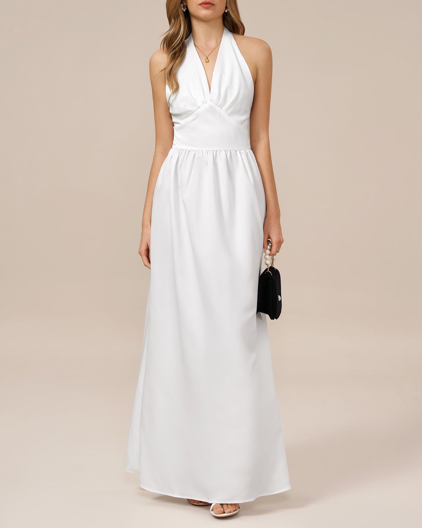 Vestido largo túnica blanco con cuello halter