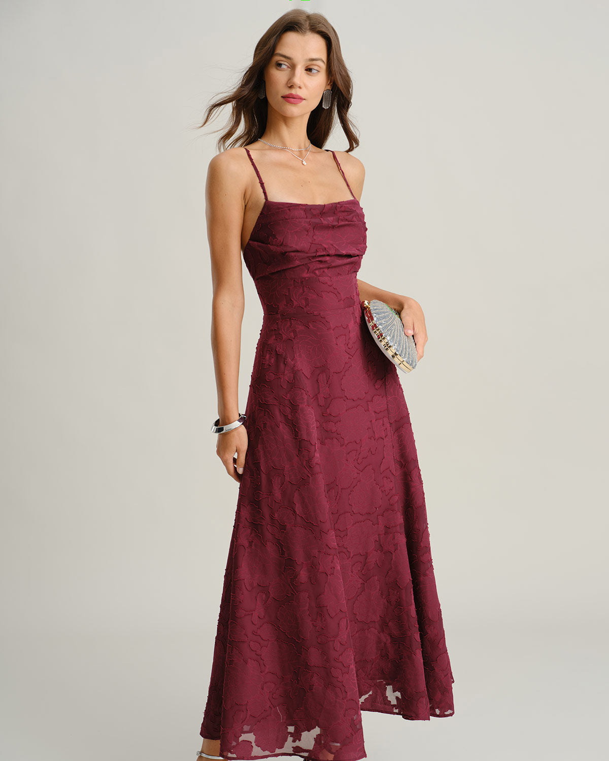 Vestido maxi jacquard color rojo vino