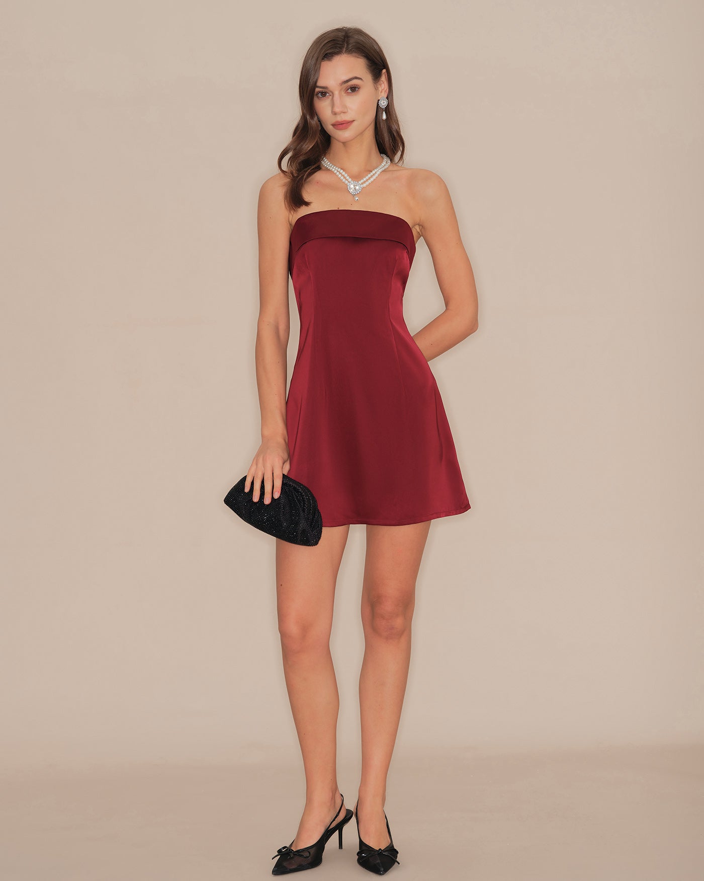 Minivestido rojo sin tirantes de corte A