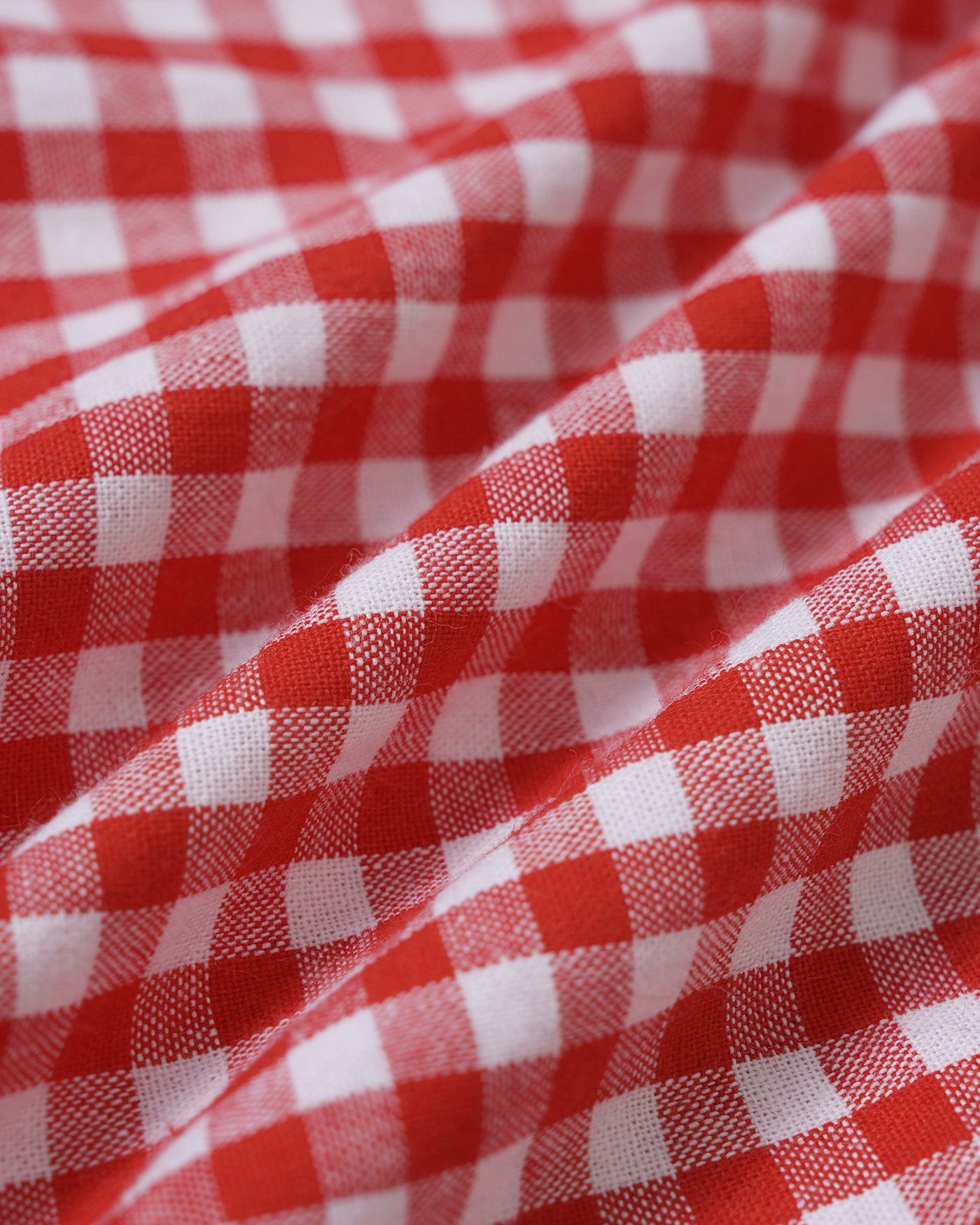Minifalda-pantalón de cuadros rojos con botones