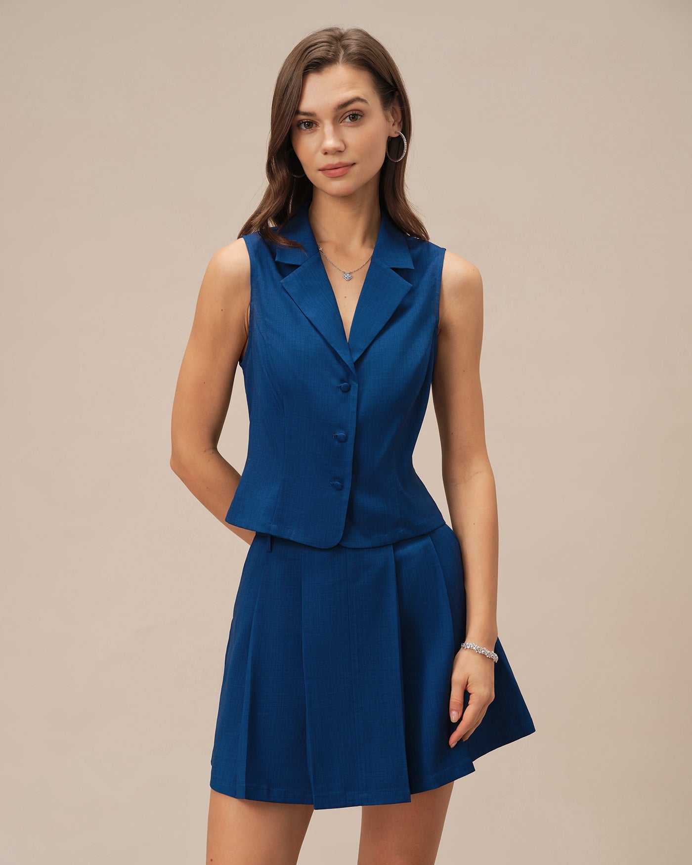 Chaleco de cuello simple azul