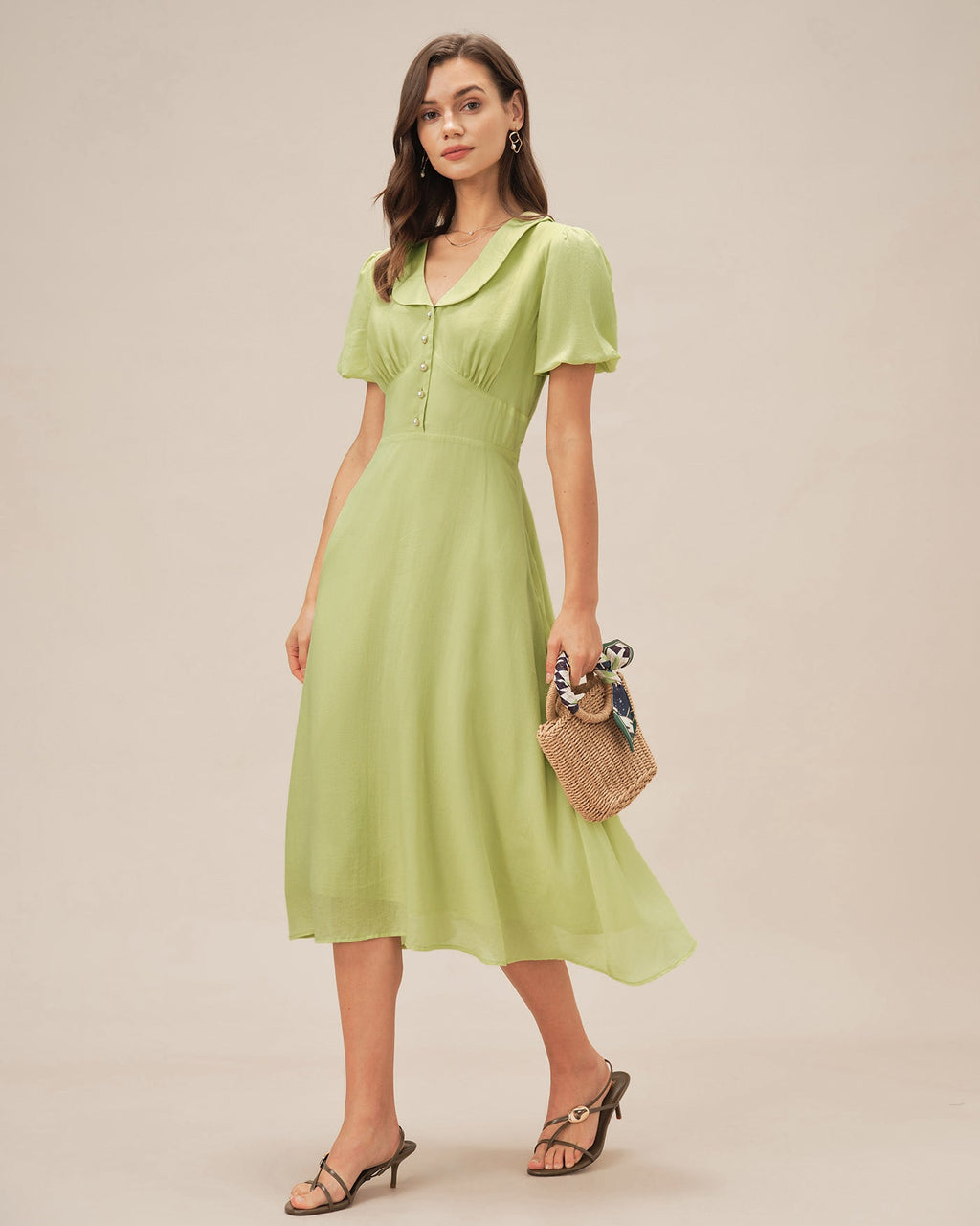 Vestido midi abotonado con cuello en color verde